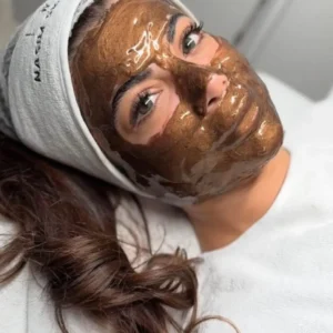 فیشیال و پاکسازی پوست صورت و بدن