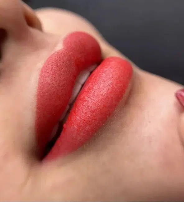 لیست قیمت خدمات زیبایی ۱۴۰۵؛ هزینه آرایشگاه، مو، ناخن و مژه
